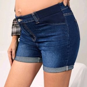 MATERNITY Size S(4) Jean Shorts
